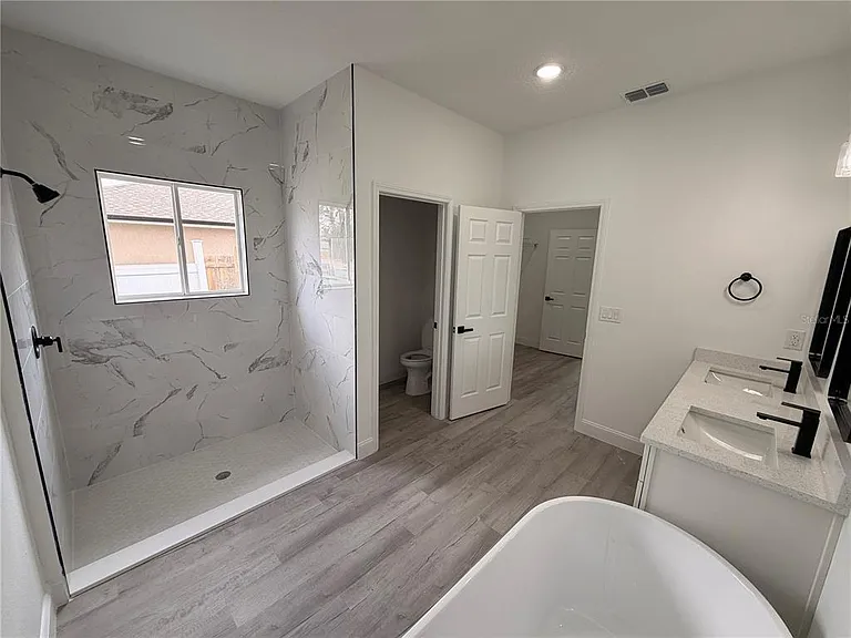 2670 SW 162nd Ln #2670 — Photo 7