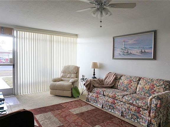 3rd image of 4346 Tahitian Gardens Cir APT C