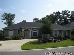 8586 SW 11th Rd, Gainesville, FL 32607