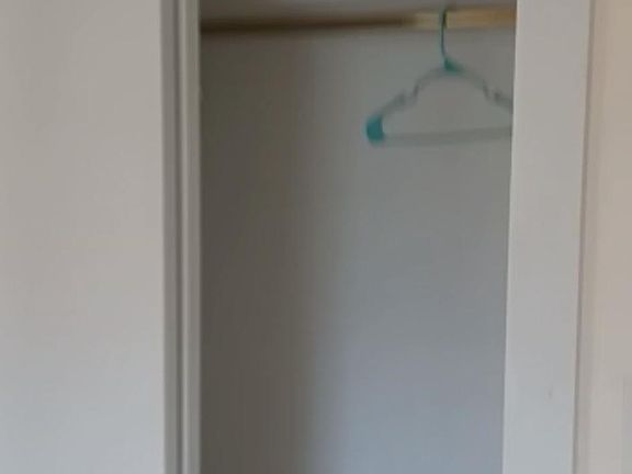 3rd image of 437 53rd St APT C1