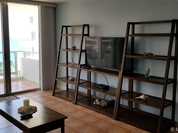 4th image of 5161 Collins Ave APT 1402