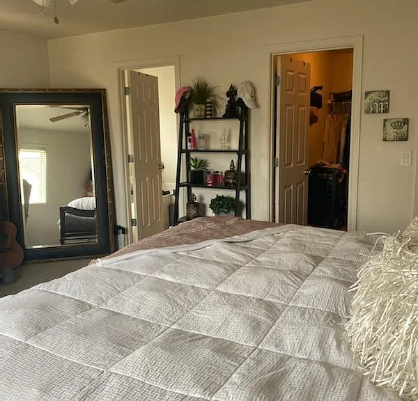 3626 Loren St NE — Photo 4