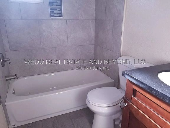 2nd image of 1229 E Mountain View Rd APT A