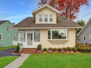 557 Irving Pl, Baldwin, NY 11510