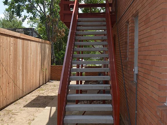 5th image of 701 N Bishop Ave