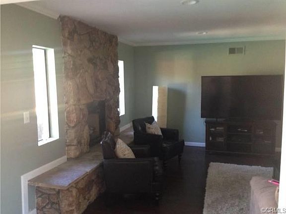 4th image of 5050 N Greer Ave
