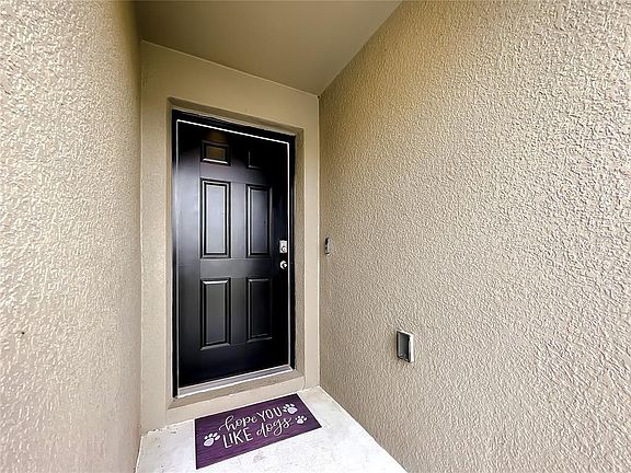 2nd image of 674 SE 65th Ave