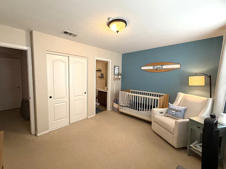 233 Marquette Ave — Photo 10