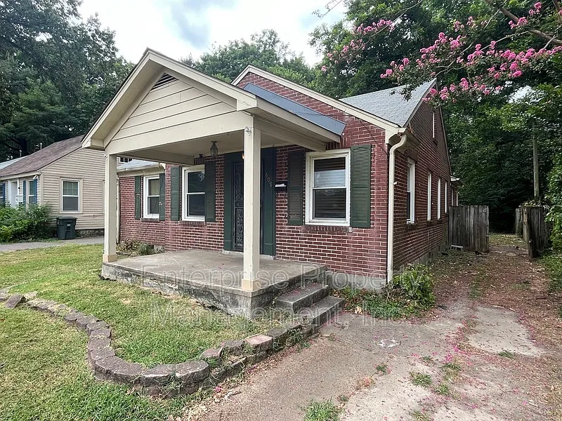 3 bed, 2.0 bath, 1487 sqft, $1,195 — Photo 3