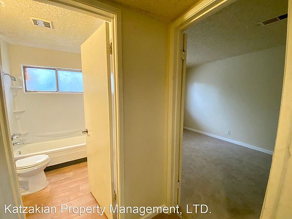 5th image of 4304 Manchester Ave #26
