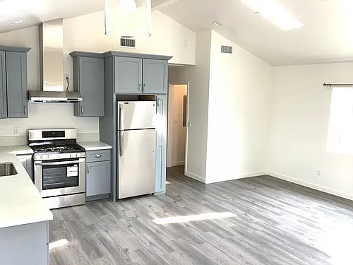 1608 S Curtis Ave Photo 1