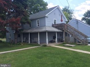 3262 Turnpike Rd, Elizabethtown, PA 17022