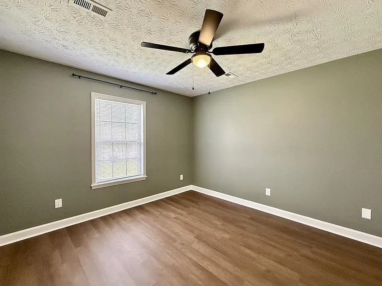 3875 Erwin Hwy #5 — Photo 9