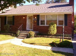 223 Oxford Pl, Saint Matthews, KY 40207