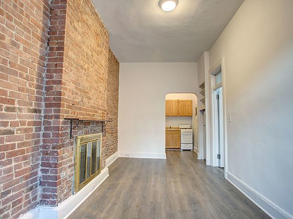 3rd image of 8 W 90th St APT 8