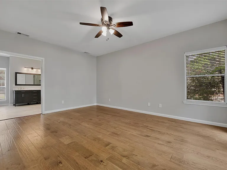 35 Cornerbrook Pl — Photo 5