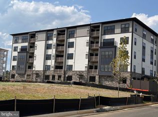 1601 Potomac Shores Pkwy #OAQ9HY, Dumfries, VA 22026