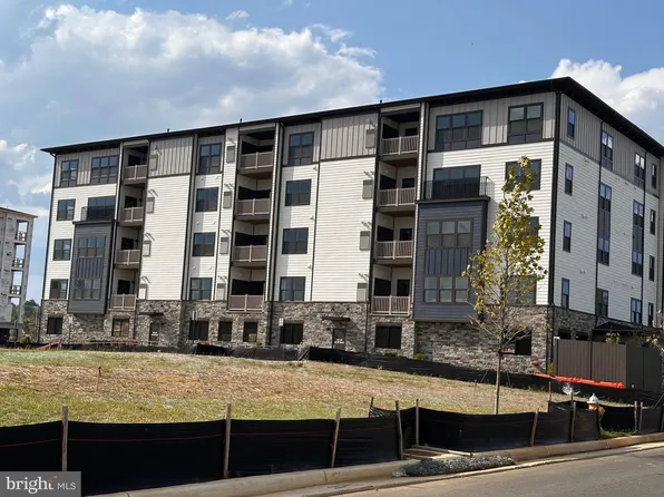 1601 Potomac Shores Pkwy #Oaq9hy, Dumfries, VA 22026