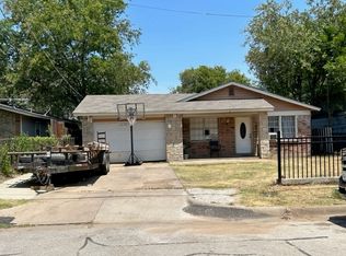 1175 Debbie St, Fort Worth, TX 76115