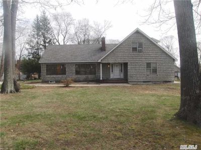 12 Woods End Rd, Dix Hills, NY, 11746