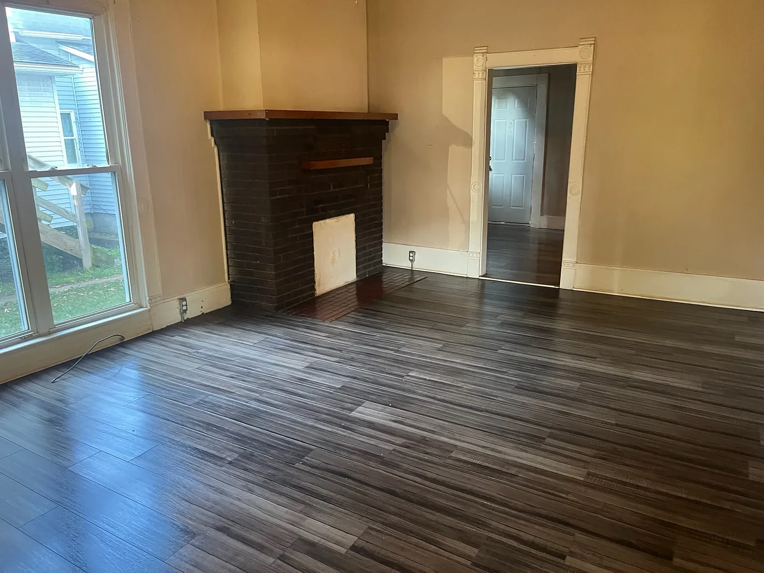 1 bed, 700 sqft, $1,150 — Photo 1