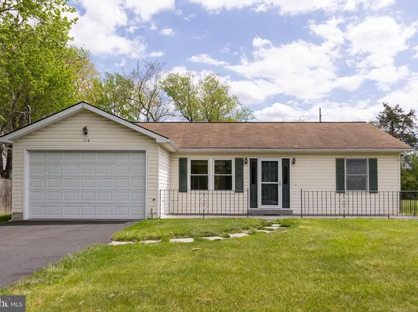 114 Pioneers Rd, Winchester, VA 22602