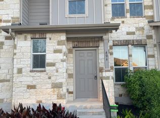 404 Crater Lake Dr, Pflugerville, TX 78660