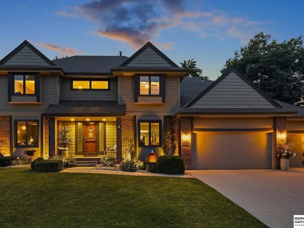 6410 S 156th Avenue Cir, Omaha, NE 68135