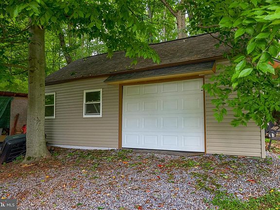 5th image of 180 Hertzog Valley Rd