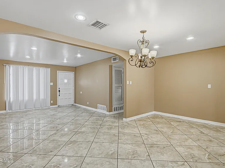 6115 Tesuque Dr — Photo 13