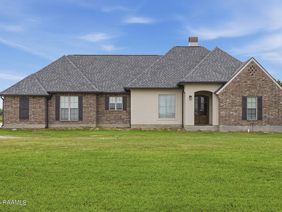 1st image of 326 Noah Daigle Rd