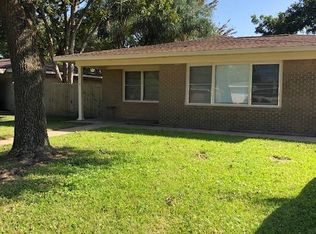 421 22nd Ave N, Texas City, TX 77590