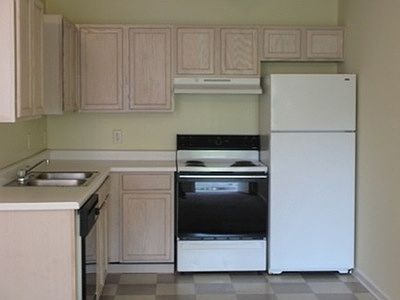 2nd image of 1030 Grubbs Ave #1034112