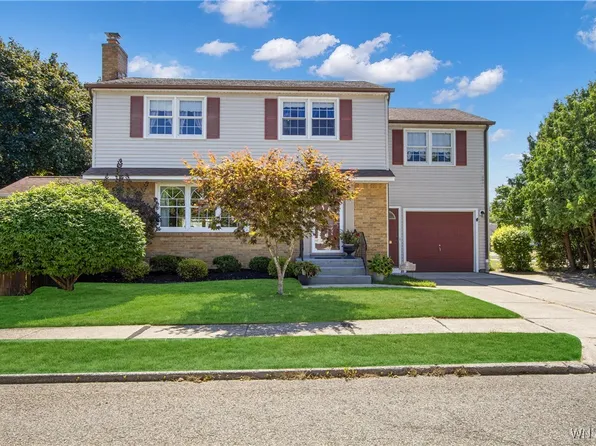 40 Thistle Ave, Tonawanda, NY 14150