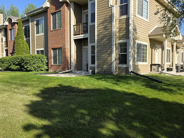 1939 N Waterville Rd #4 — Photo 4