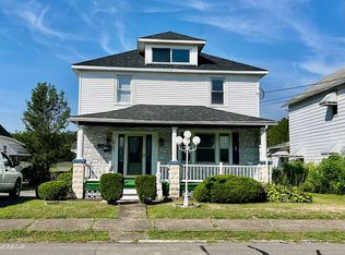 212 Spring St, Moosic, PA 18507