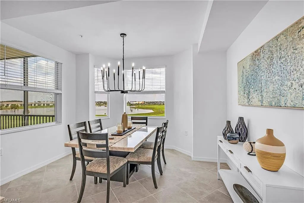 2 bed, 2.0 bath, 1154 sqft, $6,000 — Photo 3