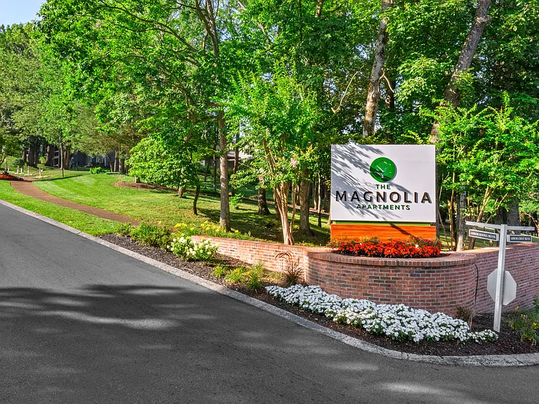The Magnolia Apartments — Photo 44