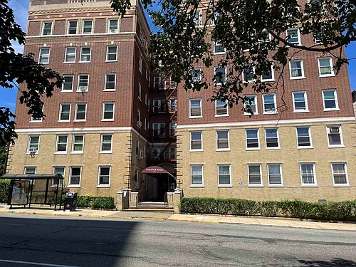 6701 Boulevard E #C-8 Photo 1