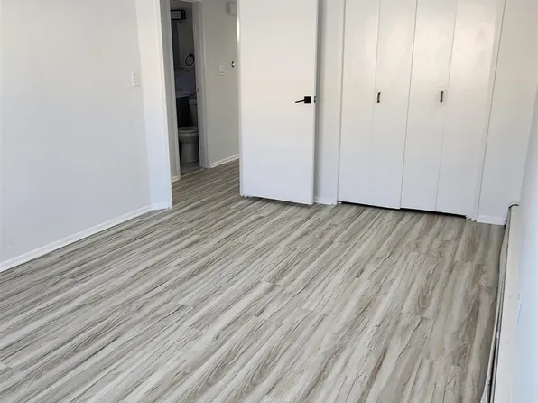 4017 Hudson Avenue image 12 of 16