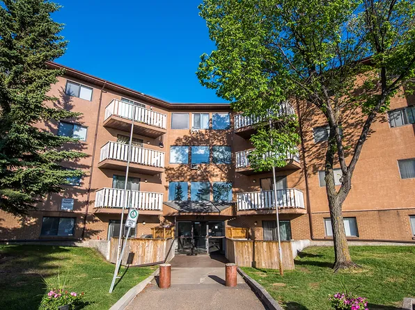 10403 158th Ave NW, Edmonton, AB T5X 5E6