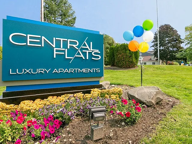 Central Flats — Photo 26
