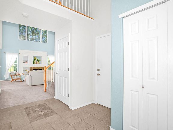 3rd image of 4007 Don Fox Cir