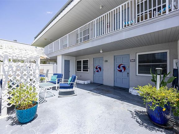 3rd image of 6777 WINKLER ROAD #130