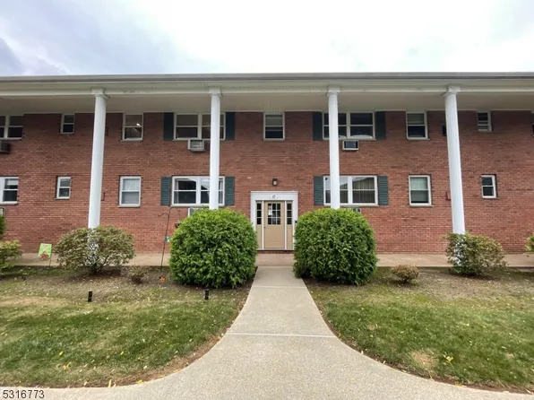 47 Hinchman Ave APT 1C, Wayne, NJ 07470