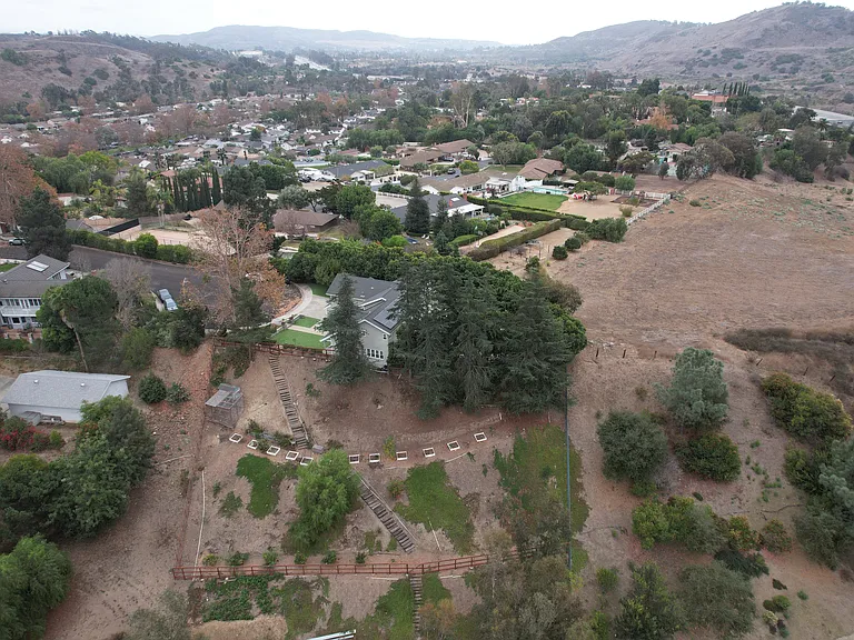 29267 Country Hills Rd — Photo 31