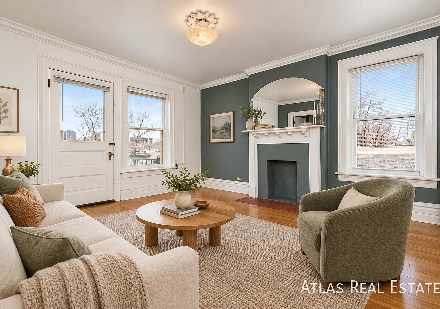 1560 N Gilpin St — Photo 1