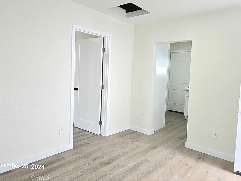 10916 S Inglewood Ave #1/2 — Photo 8