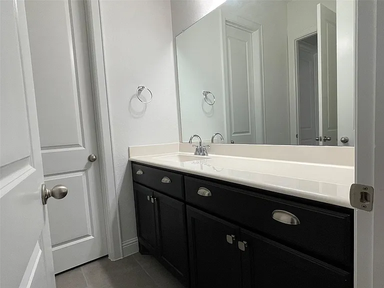 689 Cape Capri Dr — Photo 21