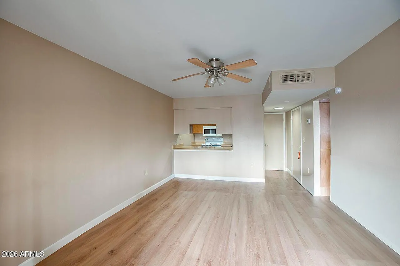1 bed, 1.0 bath, 629 sqft, $1,250 — Photo 1
